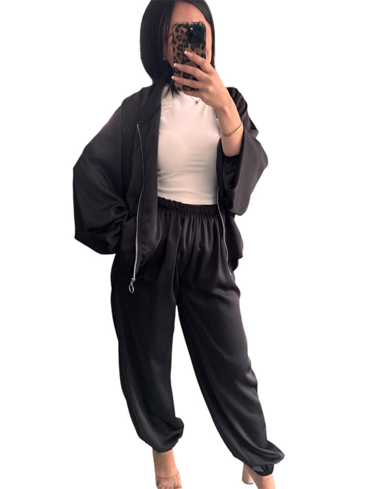Conjunto Satinado Negro
