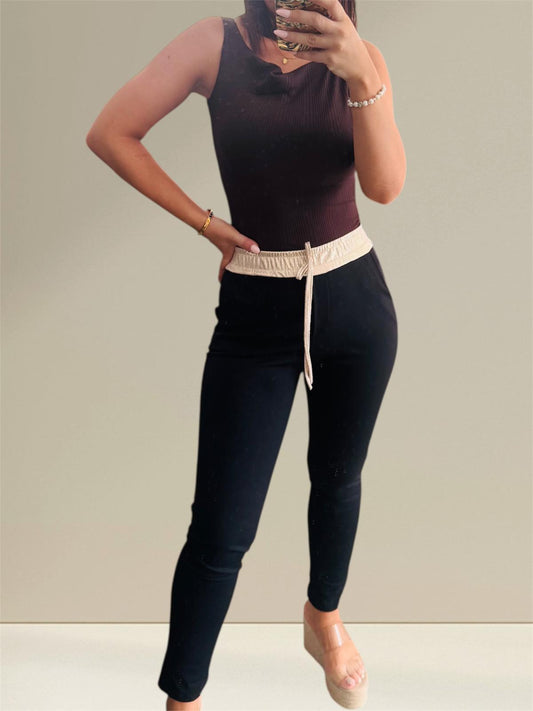 PANTALON CINTURON  DORADO